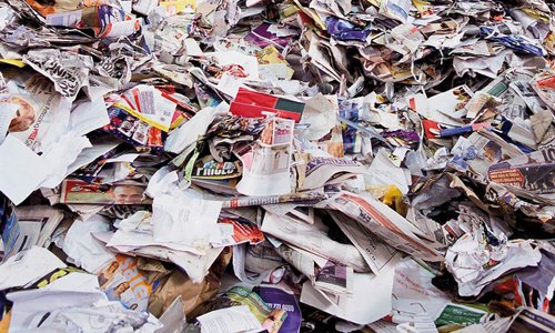 WASTE PAPER SCRAPS